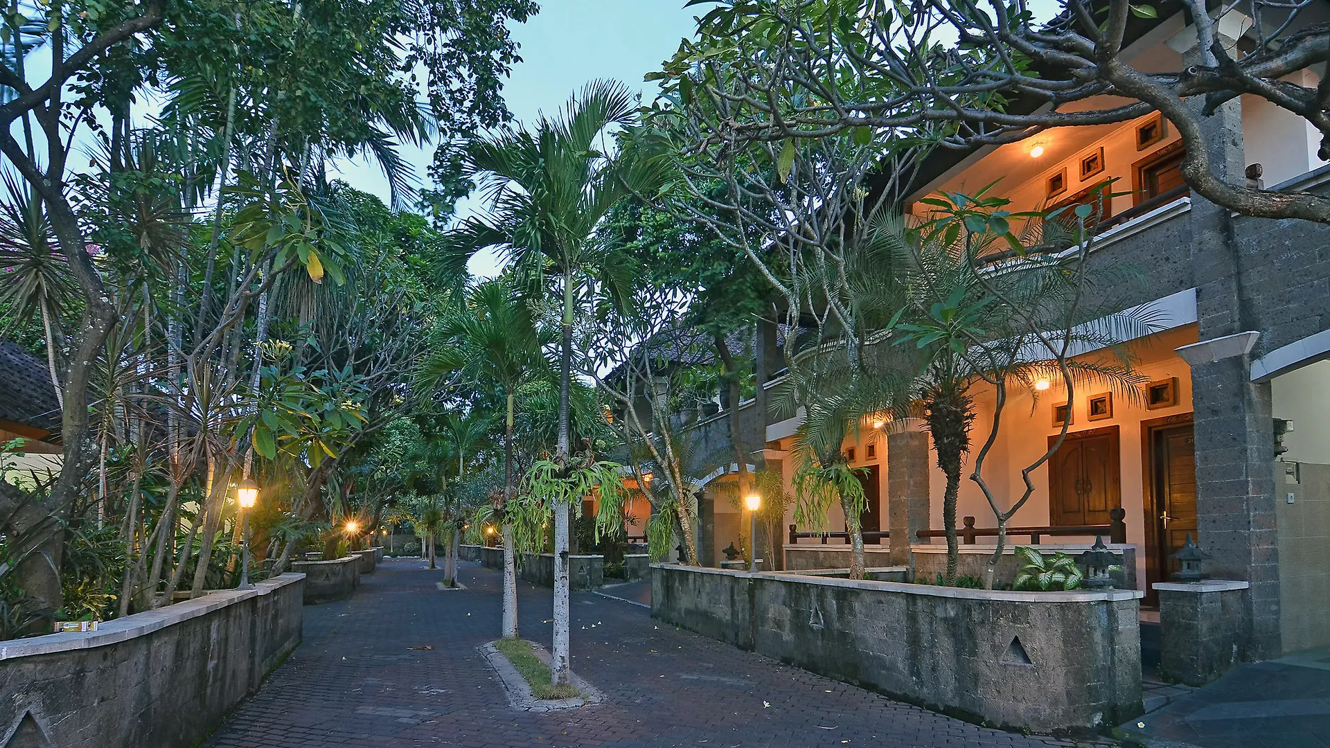 Guest house Taman Ayu 212 Hotel Denpasar